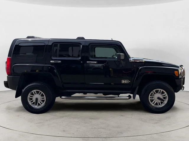 Used 2006 Black Hummer Base image 6