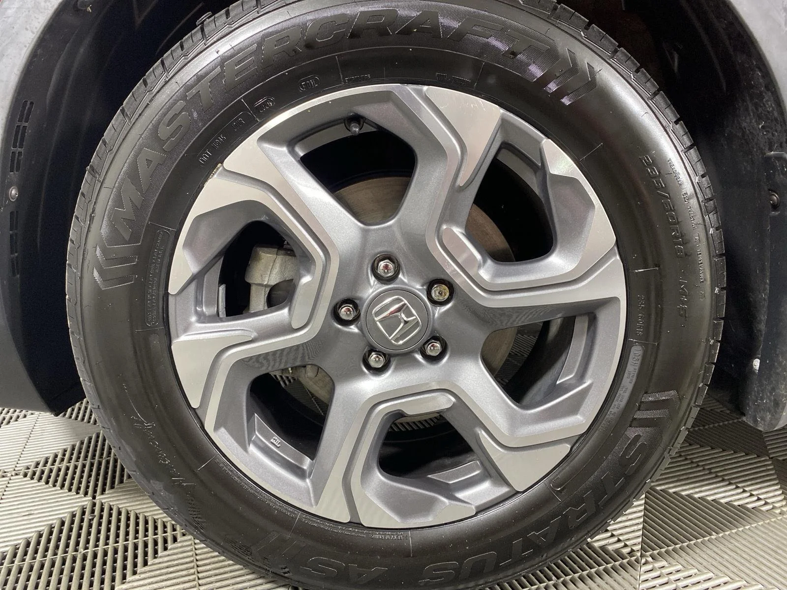 Used 2018 Sandstorm Metallic Honda EX-L image 12