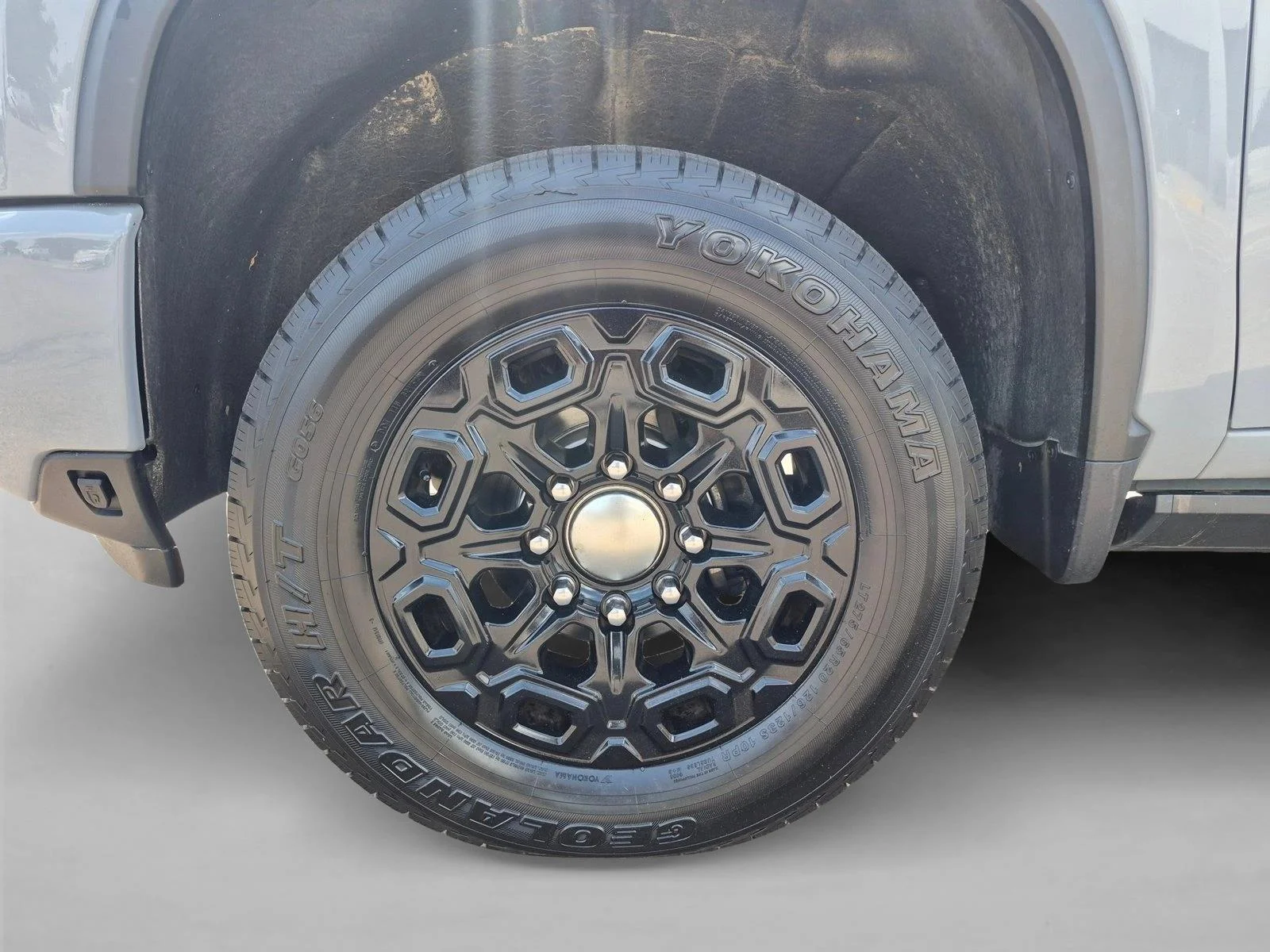 Used 2024 Slate Gray Metallic Chevrolet LTZ image 23
