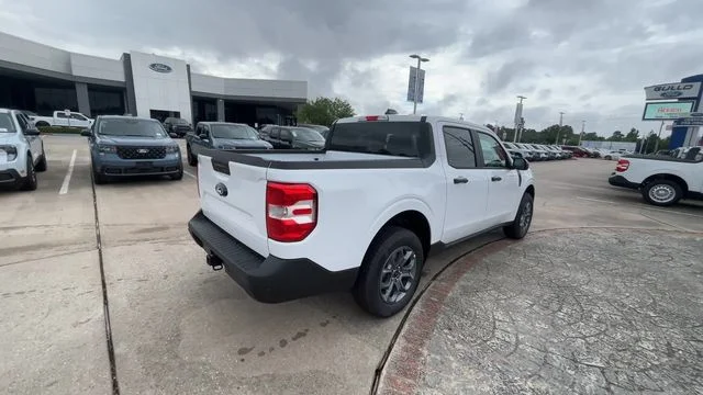 New 2026 Oxford White Ford XLT image 12