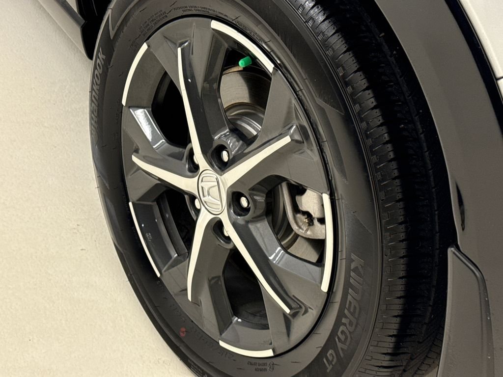 2025 Honda HR-V EX-L - Photo 11