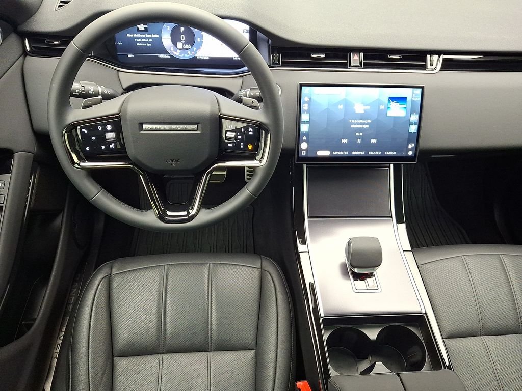 2026 Land Rover Range Rover Evoque Dynamic SE - Photo 12