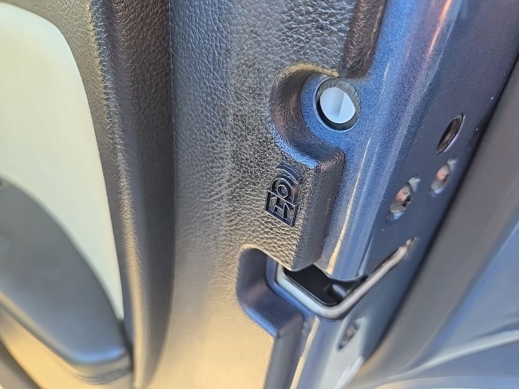 Used 2019 Blue Ford SEL image 82