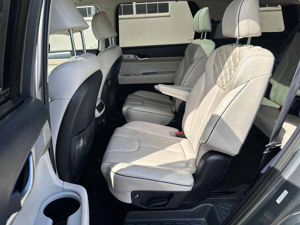 Used 2022 Gray Hyundai Limited image 15