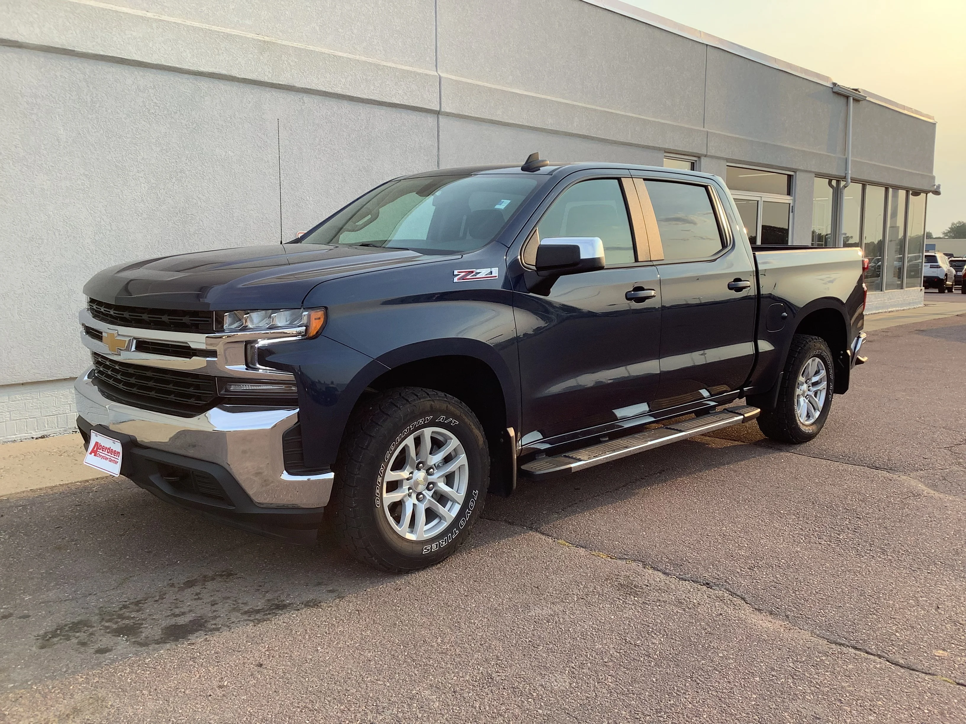 Used 2022 Blue Chevrolet LT image 18