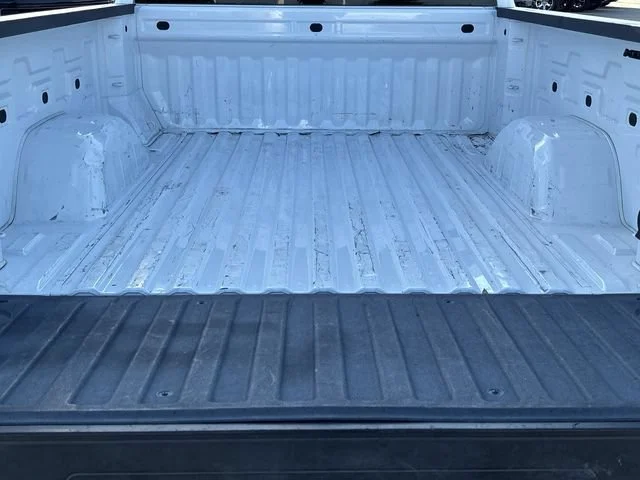 Used 2023 SUMMIT WHITE GMC Elevation image 26
