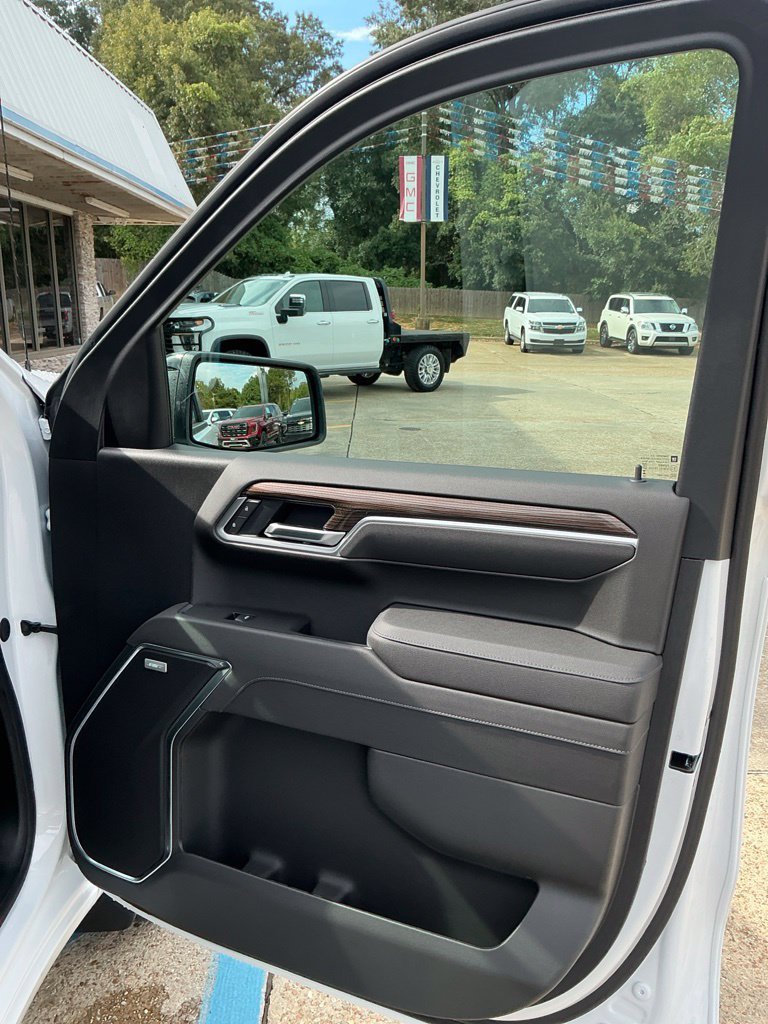 2026 Chevrolet Silverado 1500 RST - Photo 16