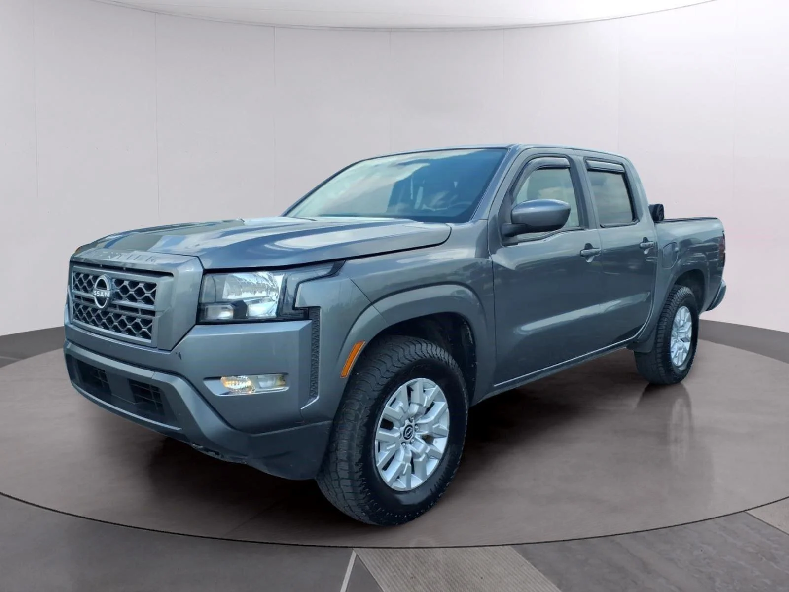 Used 2022 Gun Metallic Nissan SV image 1