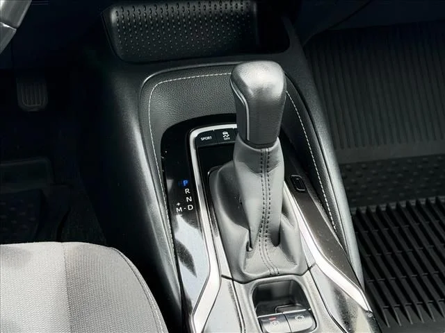 Used 2022 White Toyota SE Nightshade Edition image 19