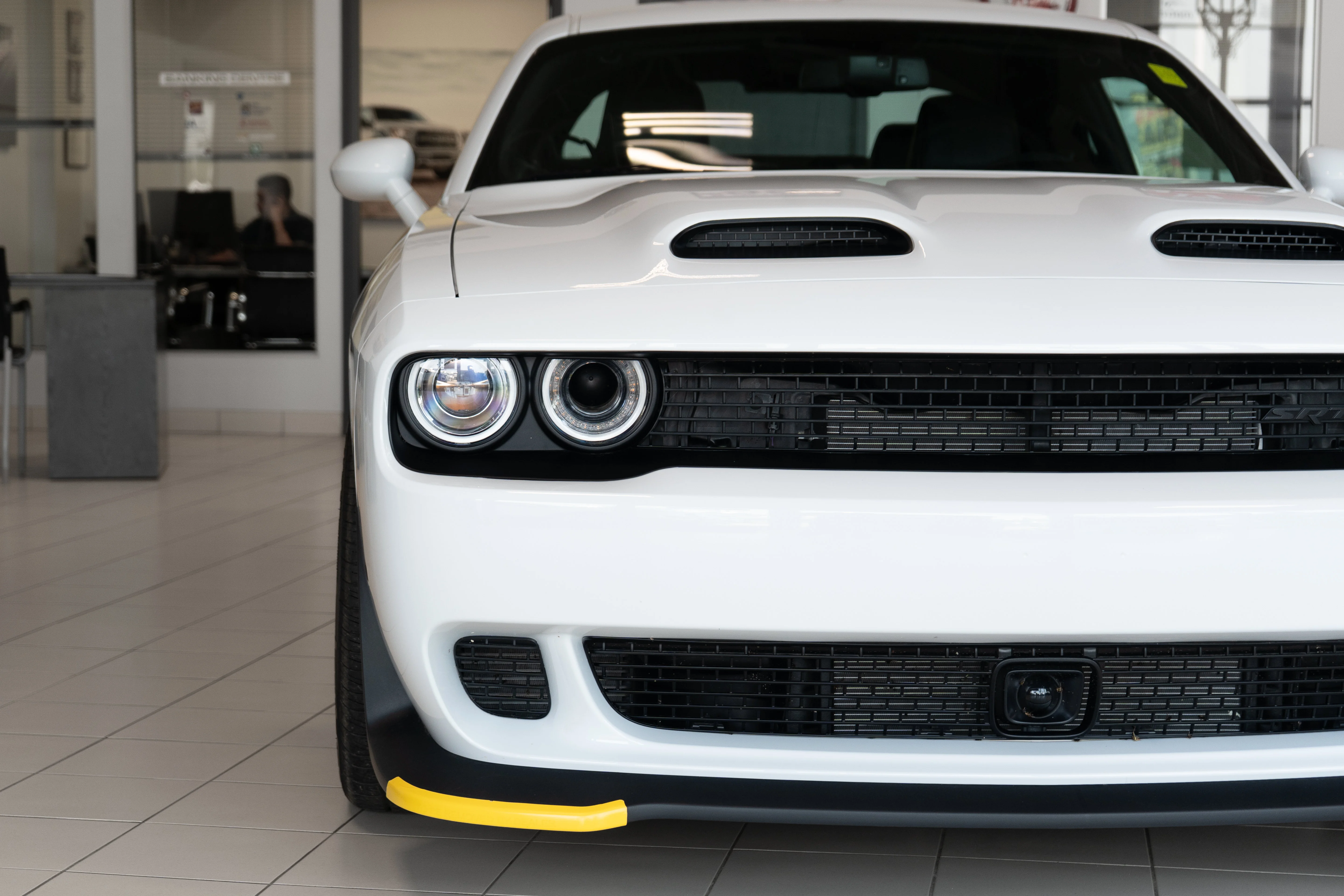 Used 2023 White Knuckle Dodge SRT Hellcat Jailbreak*NO LUX TAX! | 717HP!! | Only 233KM! | Cooled Alcantara Seats | Harman/Kardon image 3