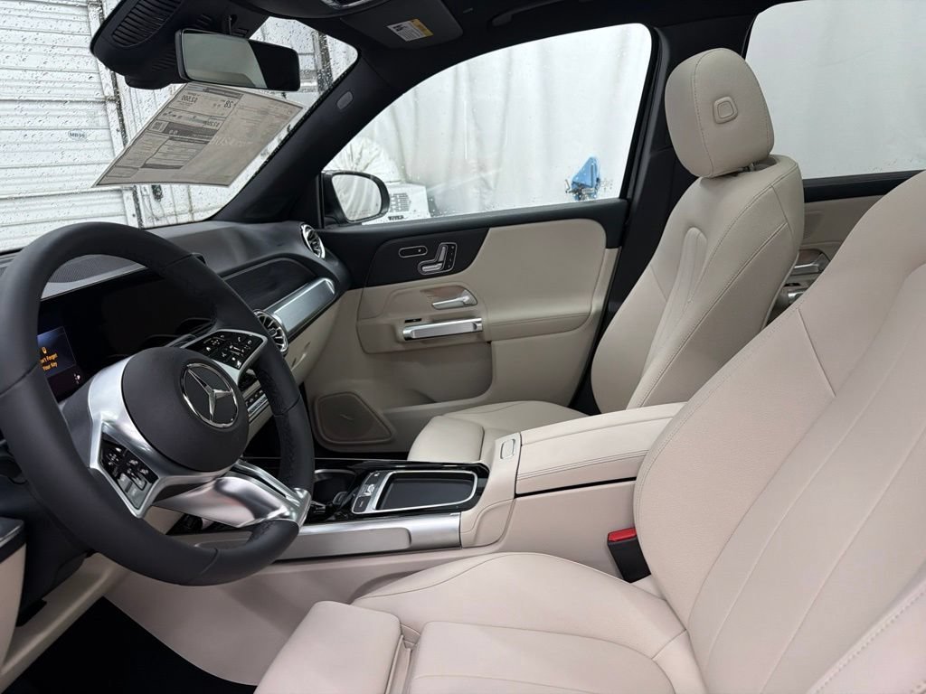 New 2026 Night Black Mercedes-Benz GLB 250 image 48