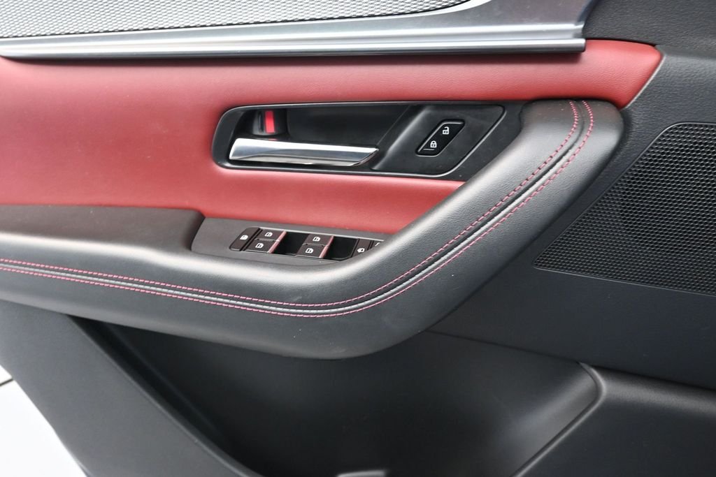 Used 2025 Gray Mazda Premium Plus image 13