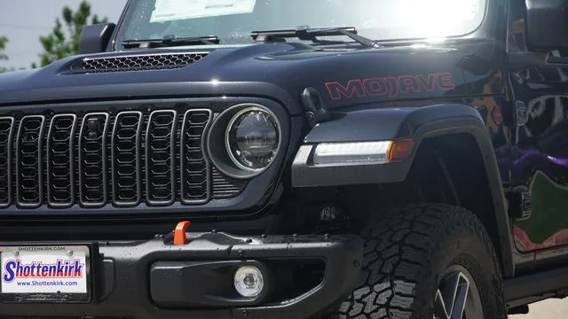 New 2026 Black Clear-Coat Exterior Paint Jeep Mojave X image 4