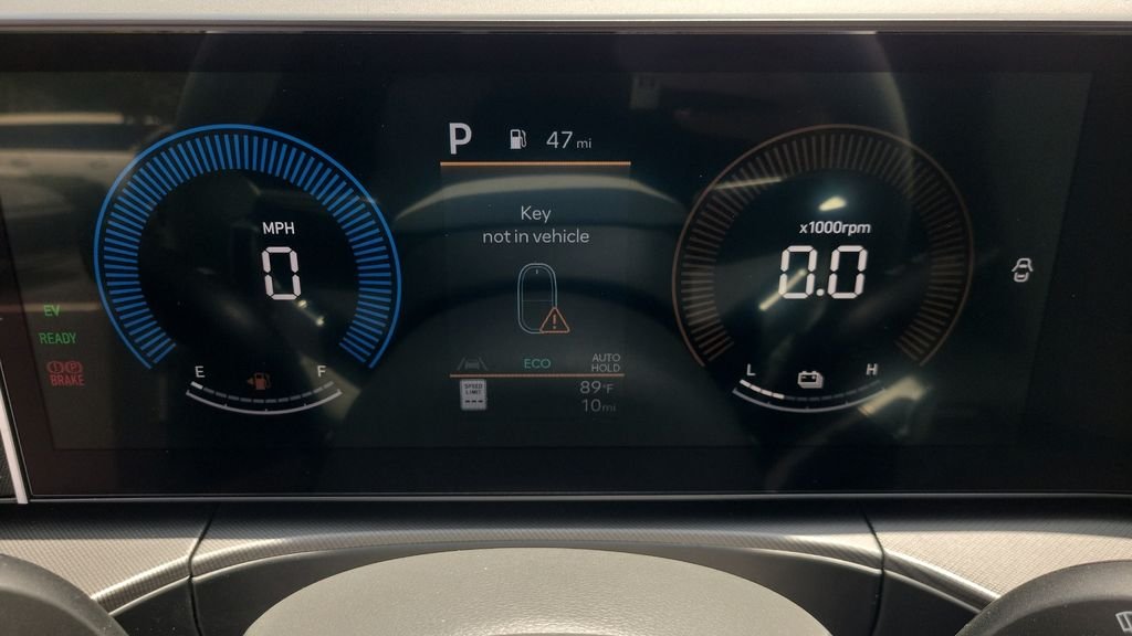 New 2026 Silver Hyundai SE image 22