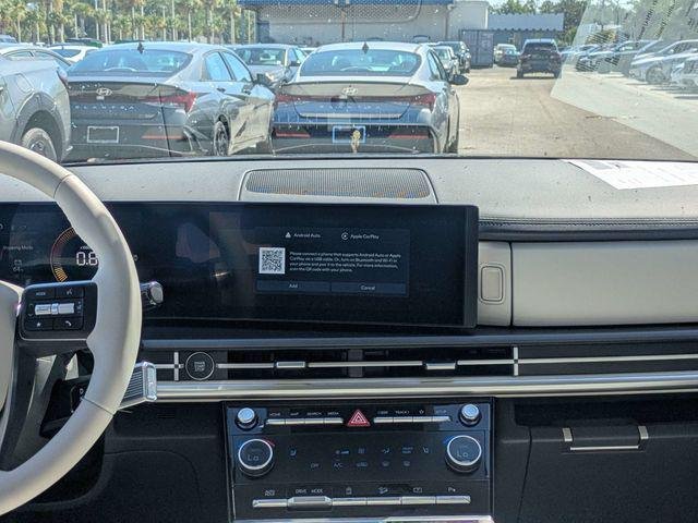 New 2027 Black Hyundai SEL FWD image 19