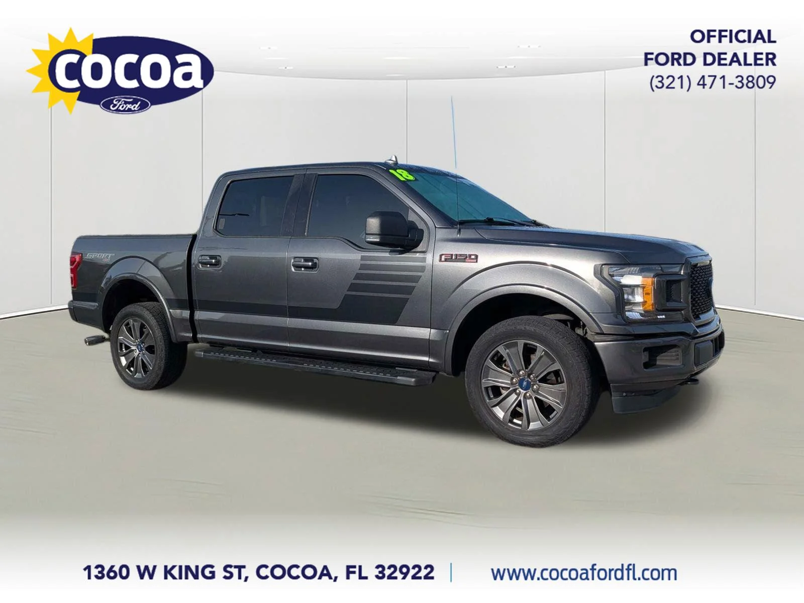 Used 2018 Gray Ford XLT image 1