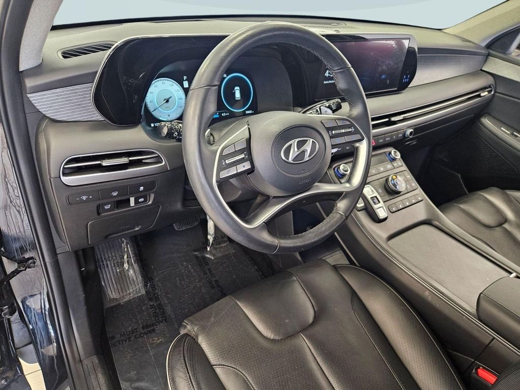Used 2023 Abyss Black Pearl Hyundai Limited image 12