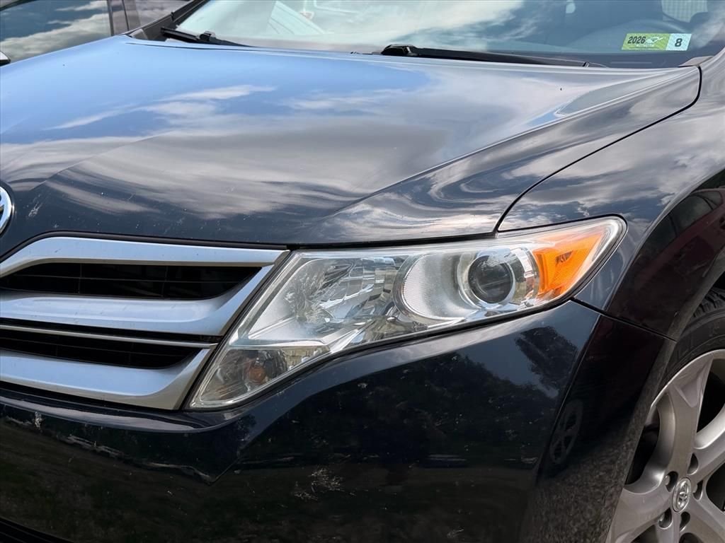 Used 2013 Black Toyota LE image 4
