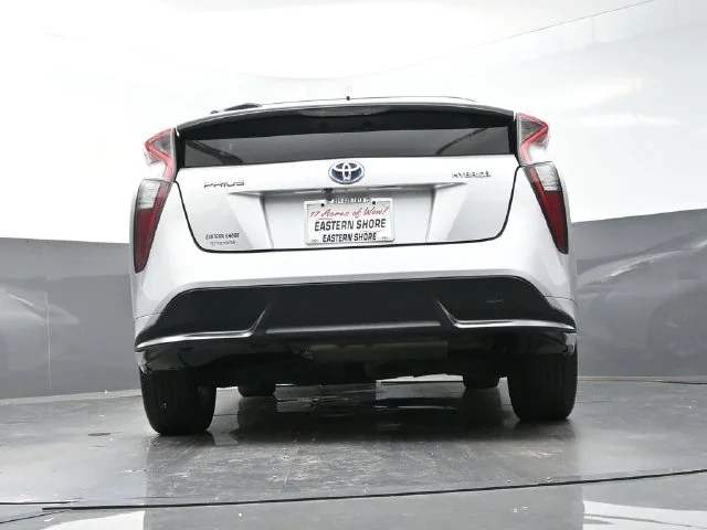 Used 2016 Silver Toyota Four Touring image 35