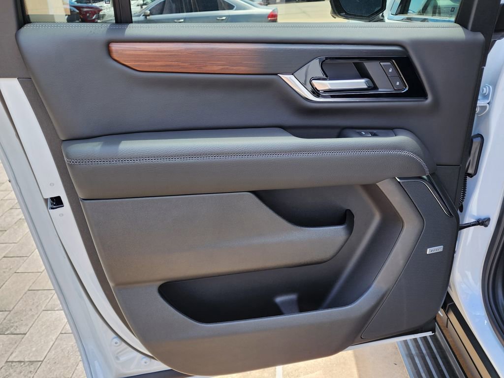 2026 GMC Yukon XL Denali - Photo 50