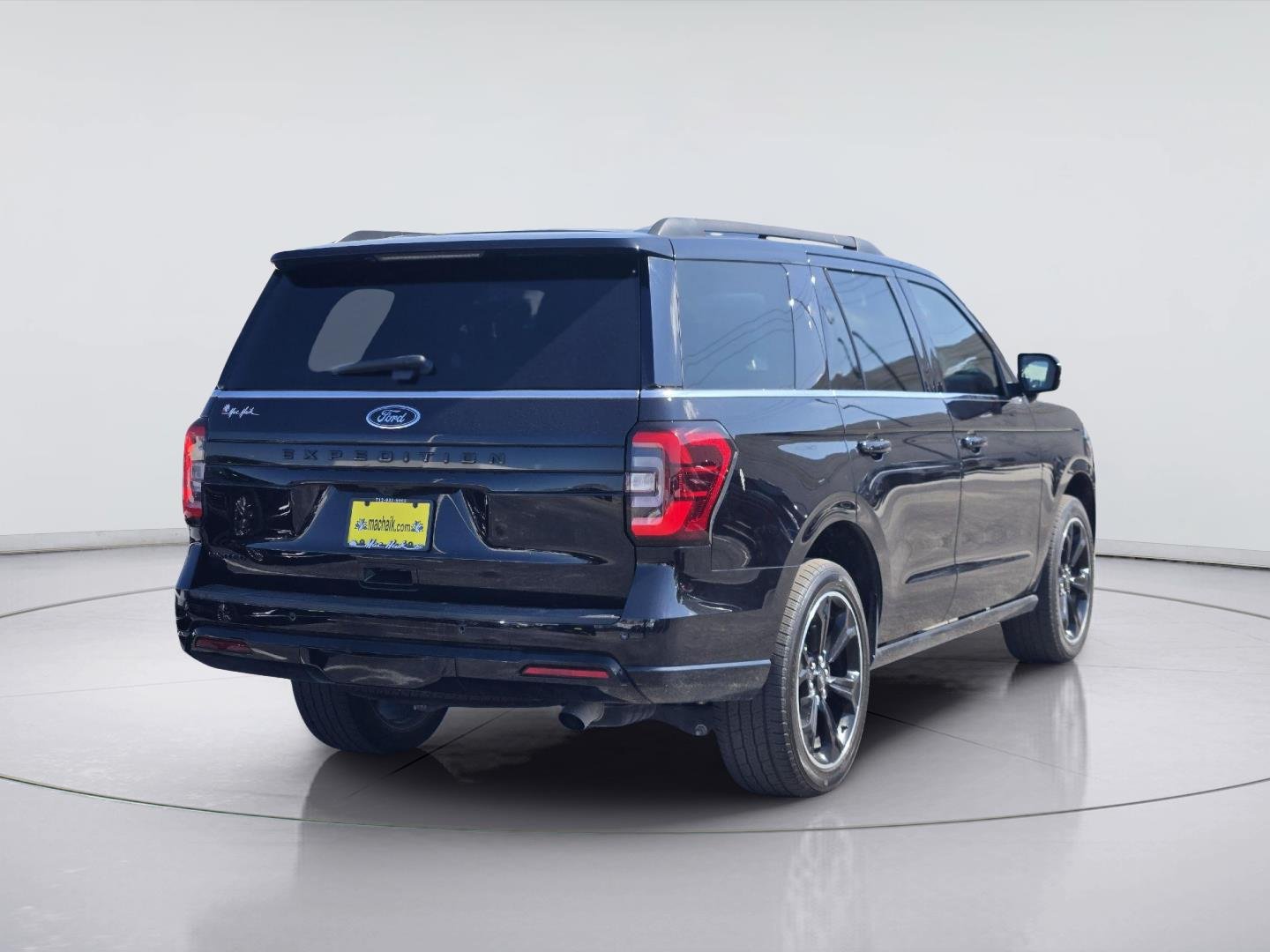 Used 2023 Agate Black Ford Limited image 8