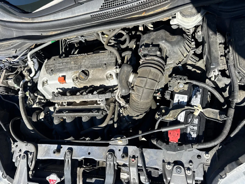 Used 2014 Twilight Blue Metallic Honda LX image 35