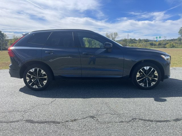 Used 2026 Blue Volvo Plus image 5