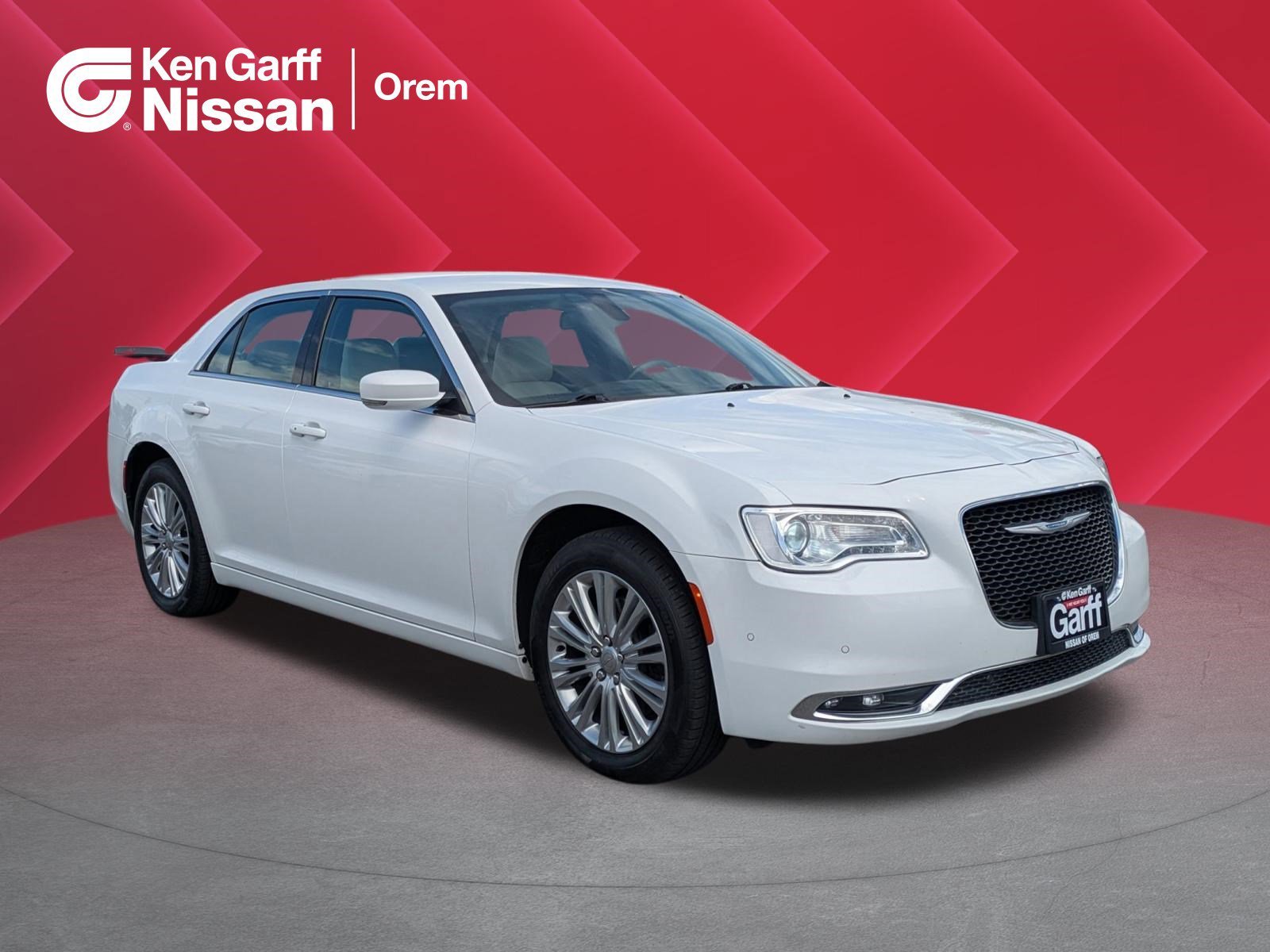 2021 Chrysler 300 Touring L AWD's photo