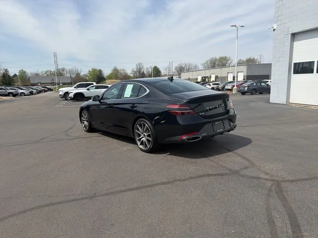 Used 2025 Black Genesis 2.5T image 11