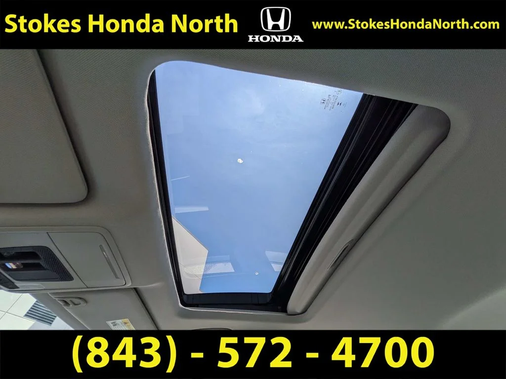 Certified Used 2025  Honda SE image 21