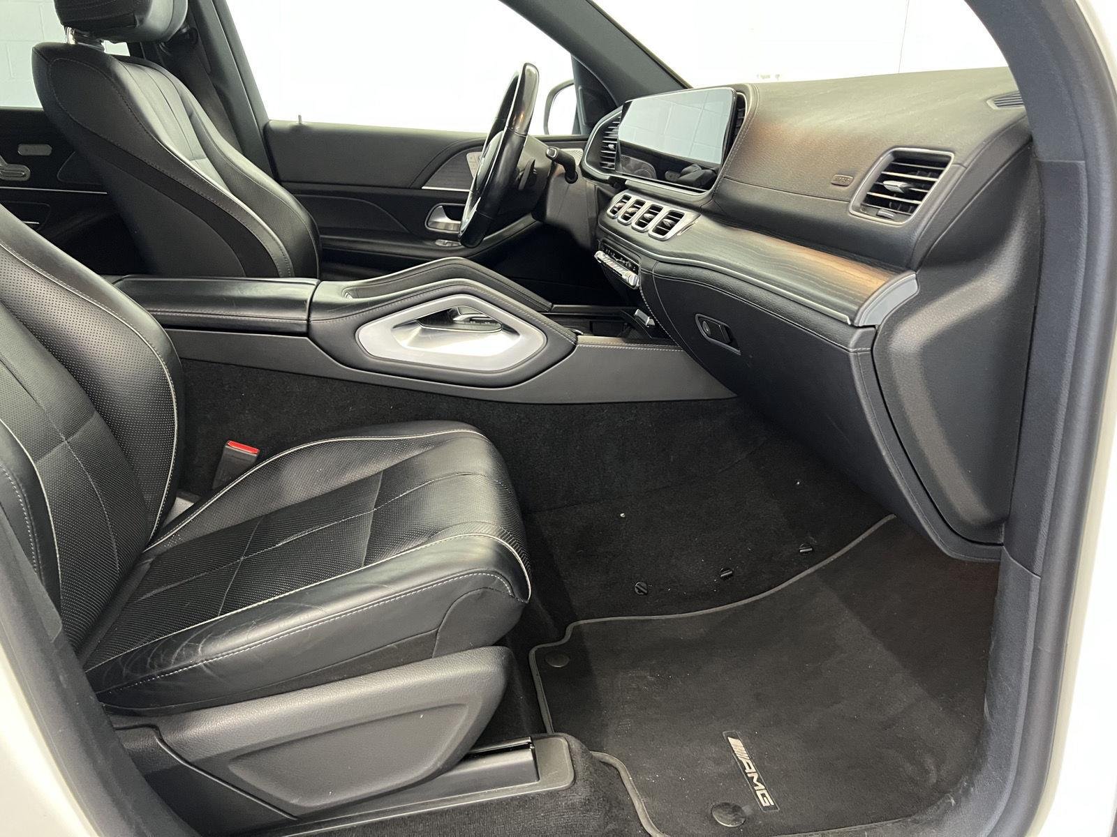 Used 2021 Polar White Mercedes-Benz GLS 580 image 25