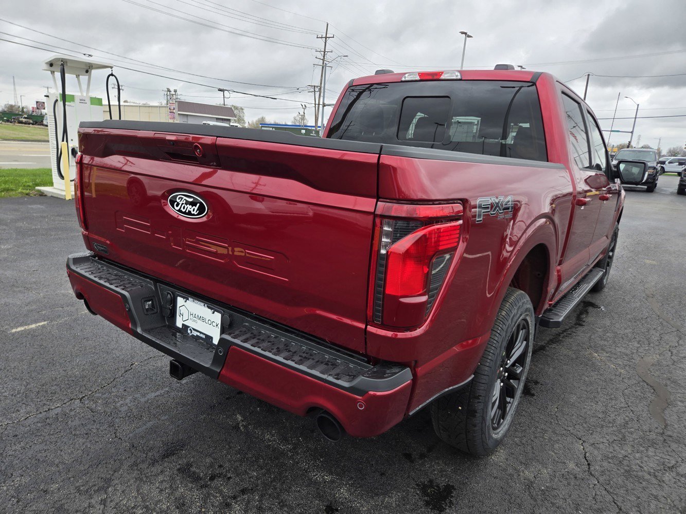 New 2026 Ruby Red Metallic Tinted Ford XLT image 4