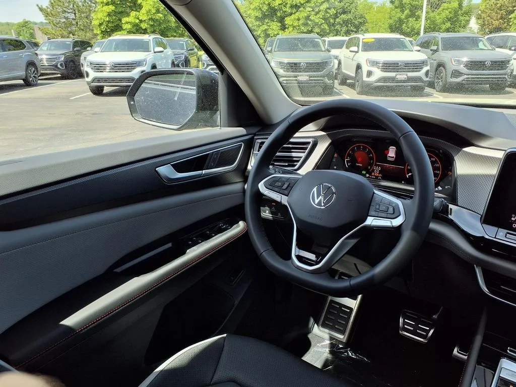 New 2026 Pure Gray Volkswagen Peak Edition image 23