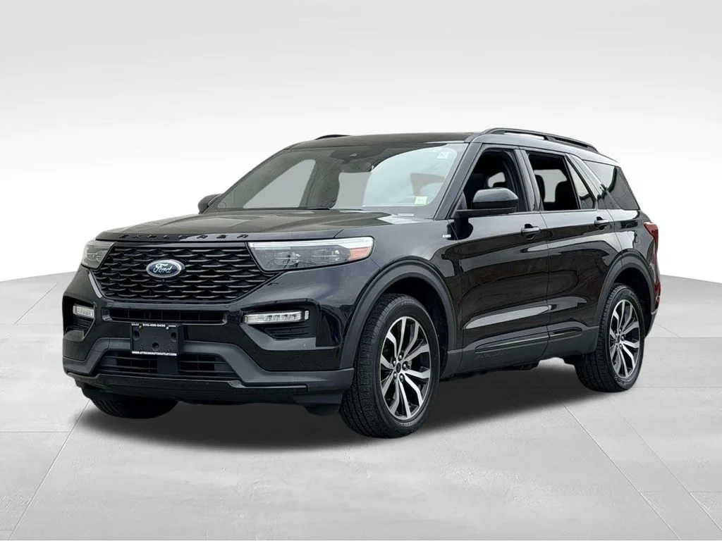 Used 2022 Black Ford ST-Line image 3