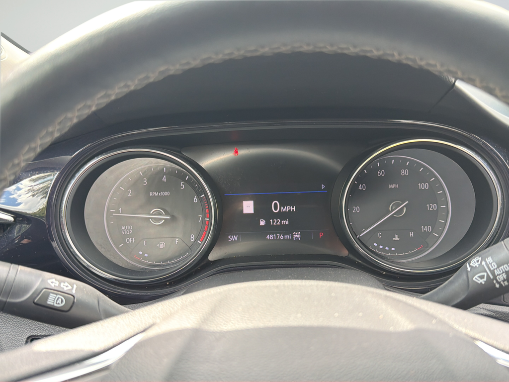 Used 2023 Red Buick Essence image 30