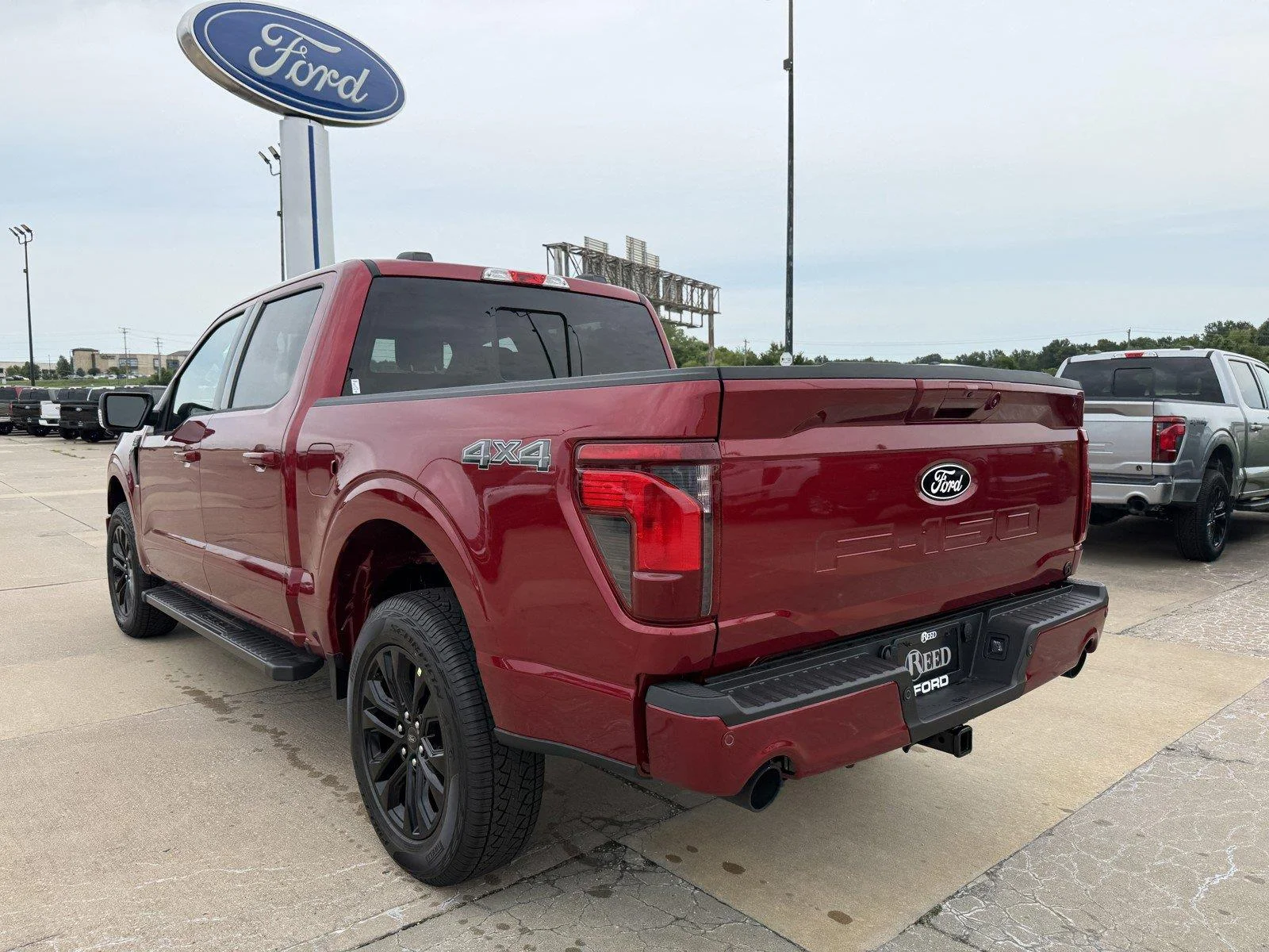New 2026 Ruby Red Metallic Tinted Clearcoat Ford XLT image 7