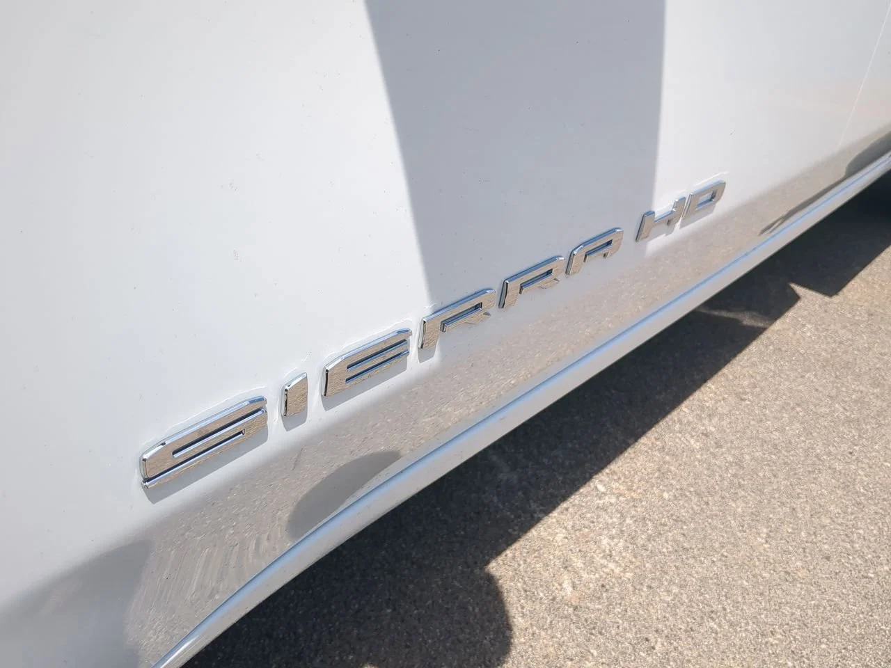 New 2026 Summit White GMC Pro image 30