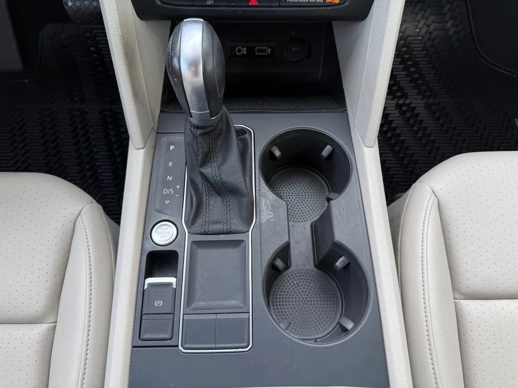 Used 2019  Volkswagen 3.6L V6 SE image 23