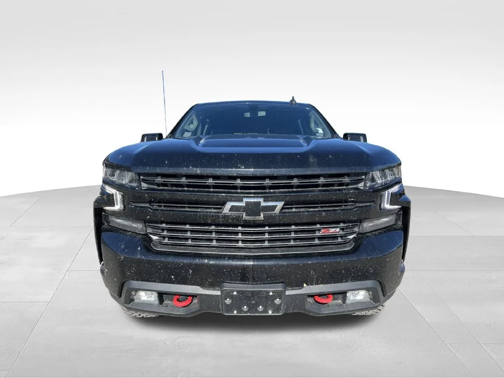 Used 2021 Black Chevrolet LT Trail Boss image 2