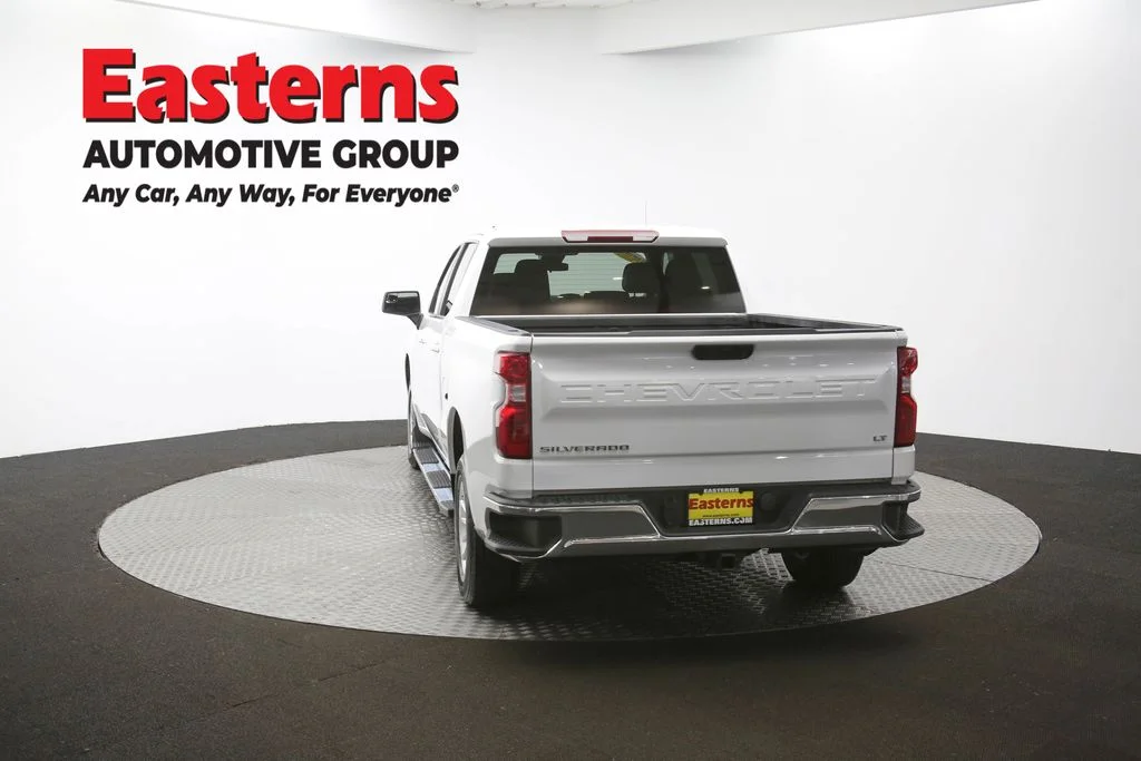 Used 2024 White Chevrolet LT image 38
