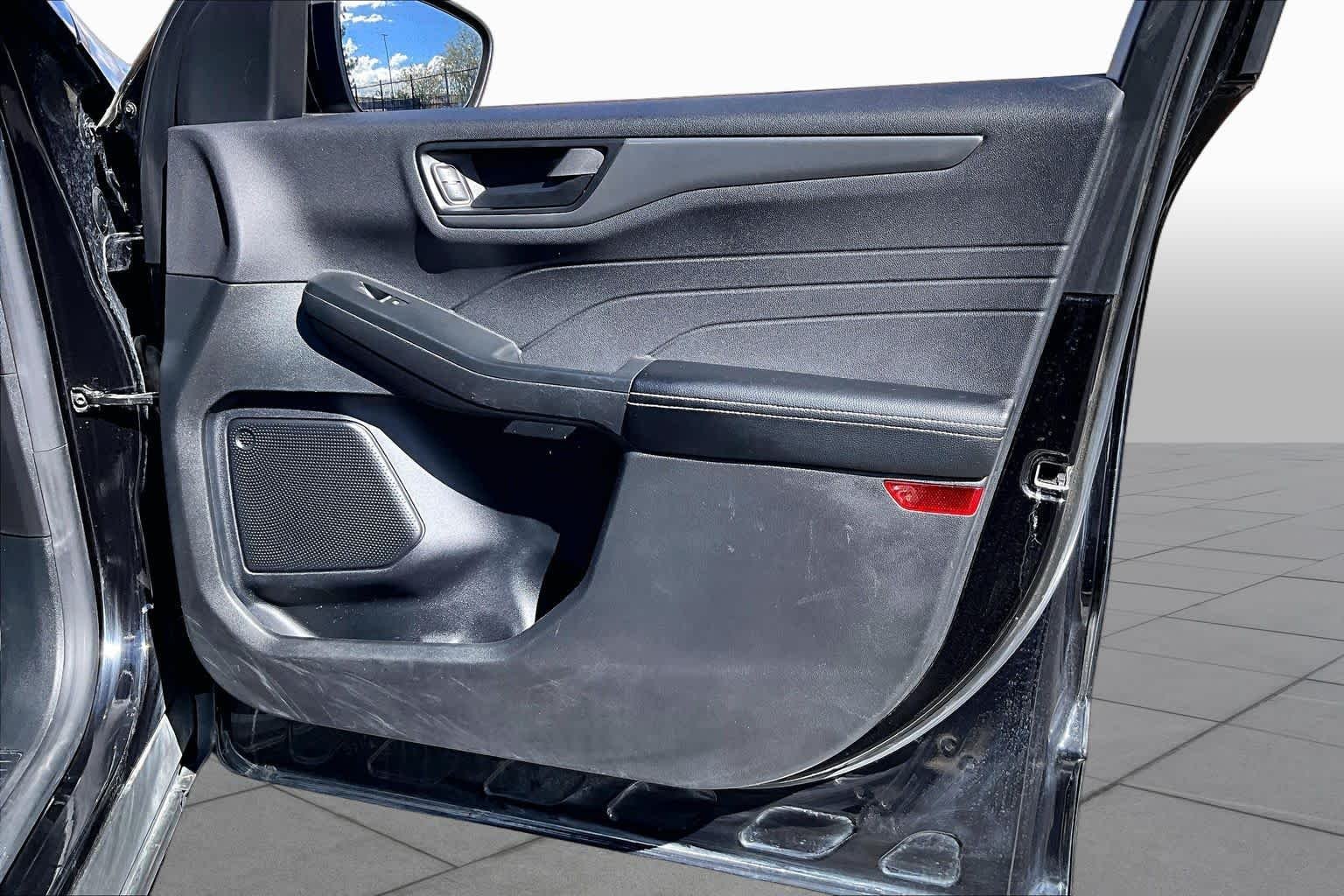 Used 2024 Agate Black Metallic Ford Active image 20