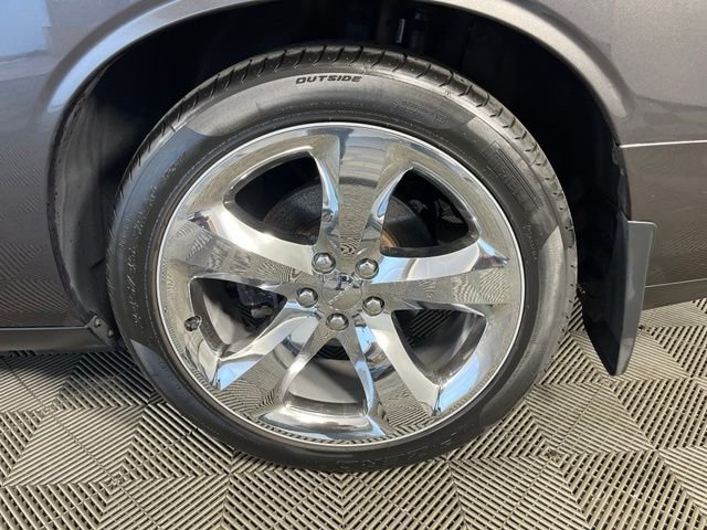 Used 2014 Gray Dodge R/T image 10