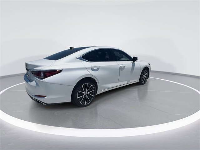 New 2024 Eminent White Pearl Lexus 350 image 8