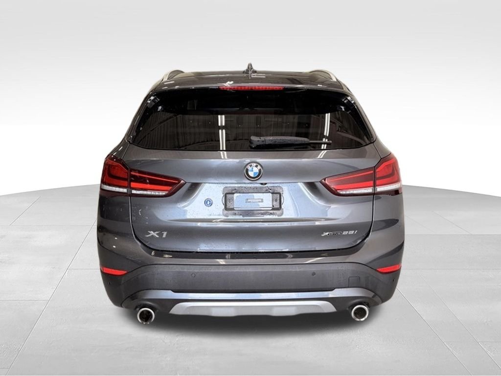 Used 2020 Gray BMW  image 4