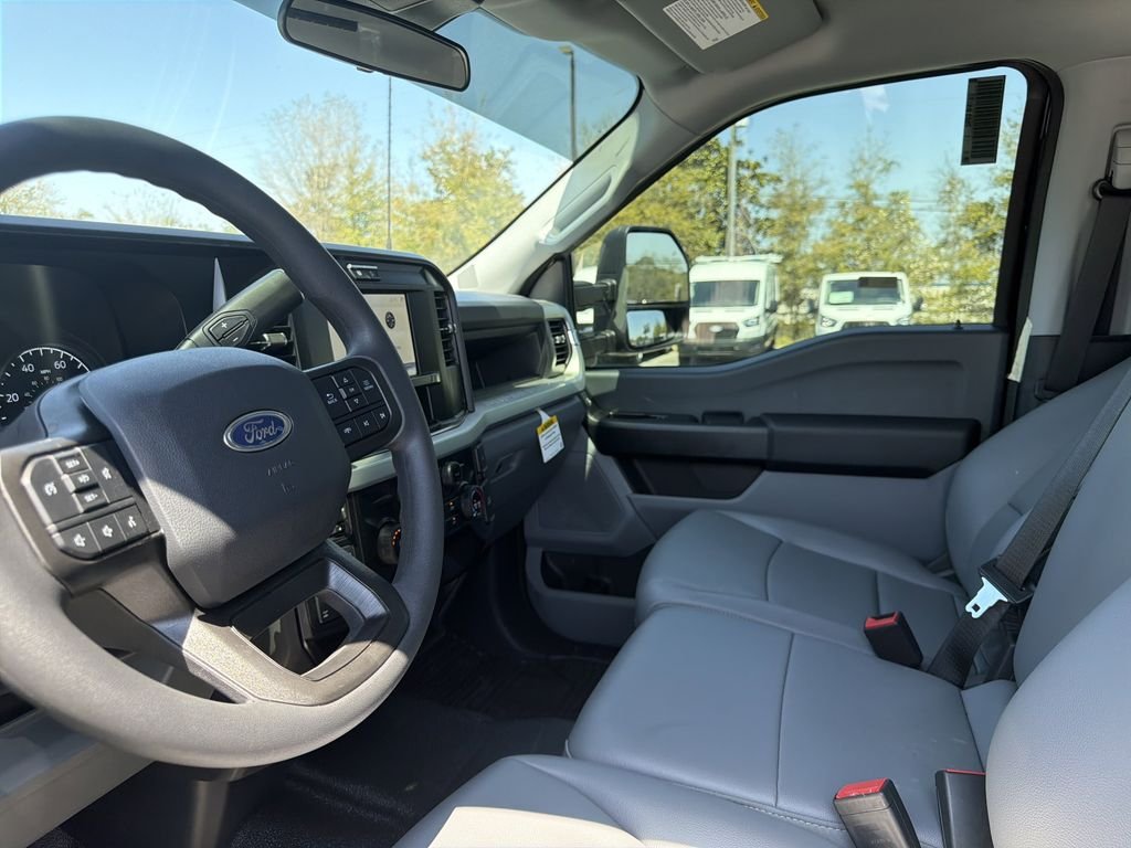 2025 Ford F-250 Super Duty XL - Photo 11