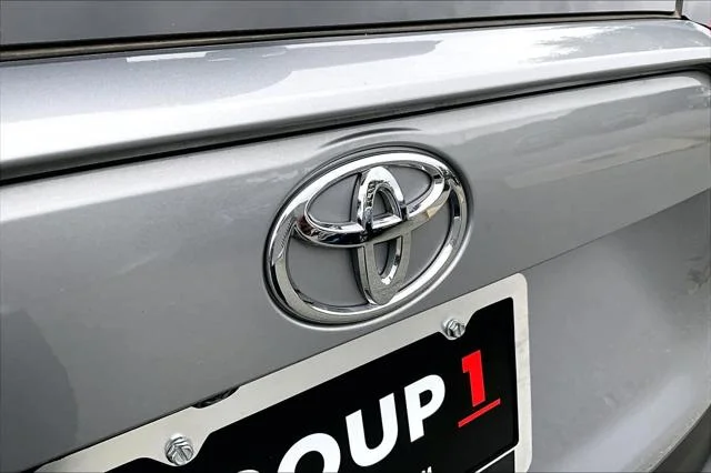 Certified Used 2025 SILVER SKY METALLIC Toyota  image 31