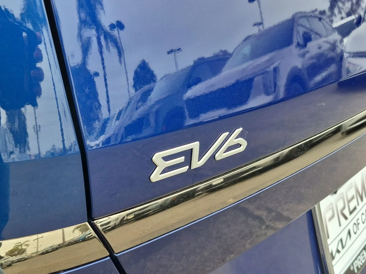 Certified Used 2022 Yacht Blue Kia GT-Line image 33