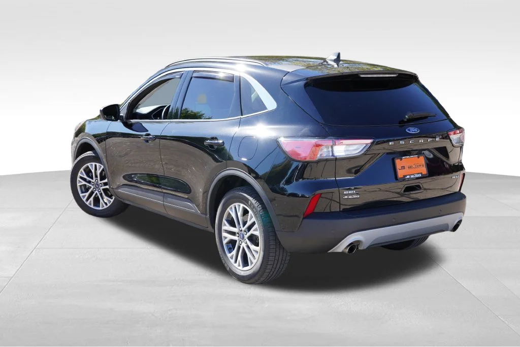 Used 2022 Agate Black Metallic Ford SEL image 7
