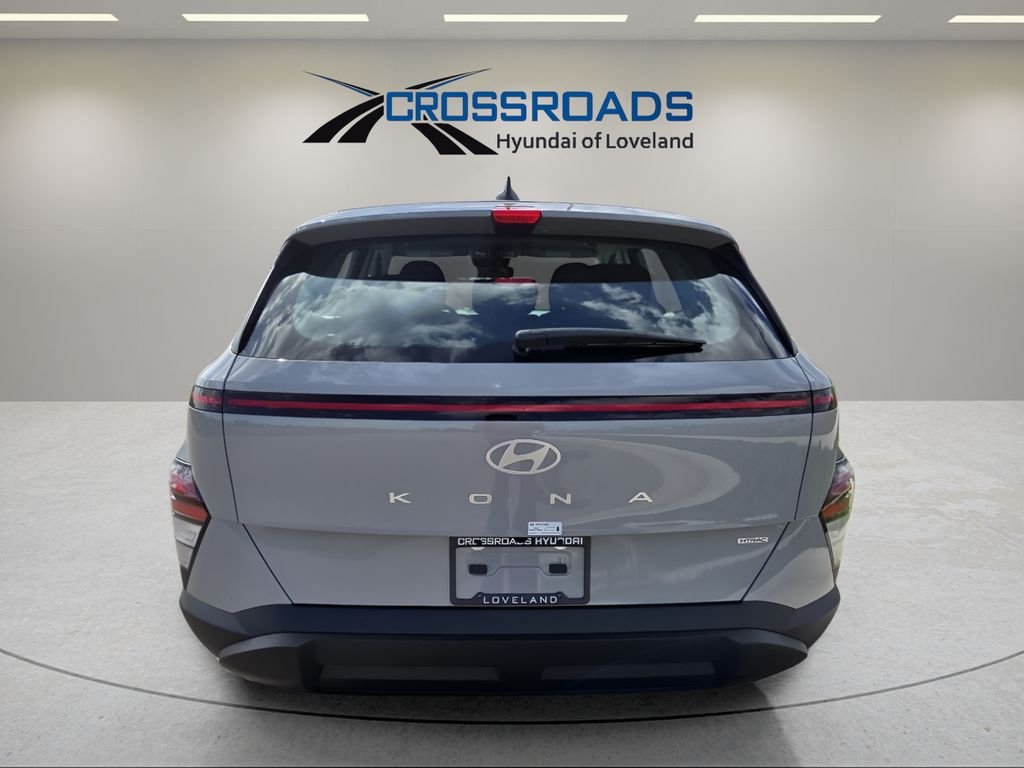 New 2026 Cyber Gray Metallic Hyundai SE image 4