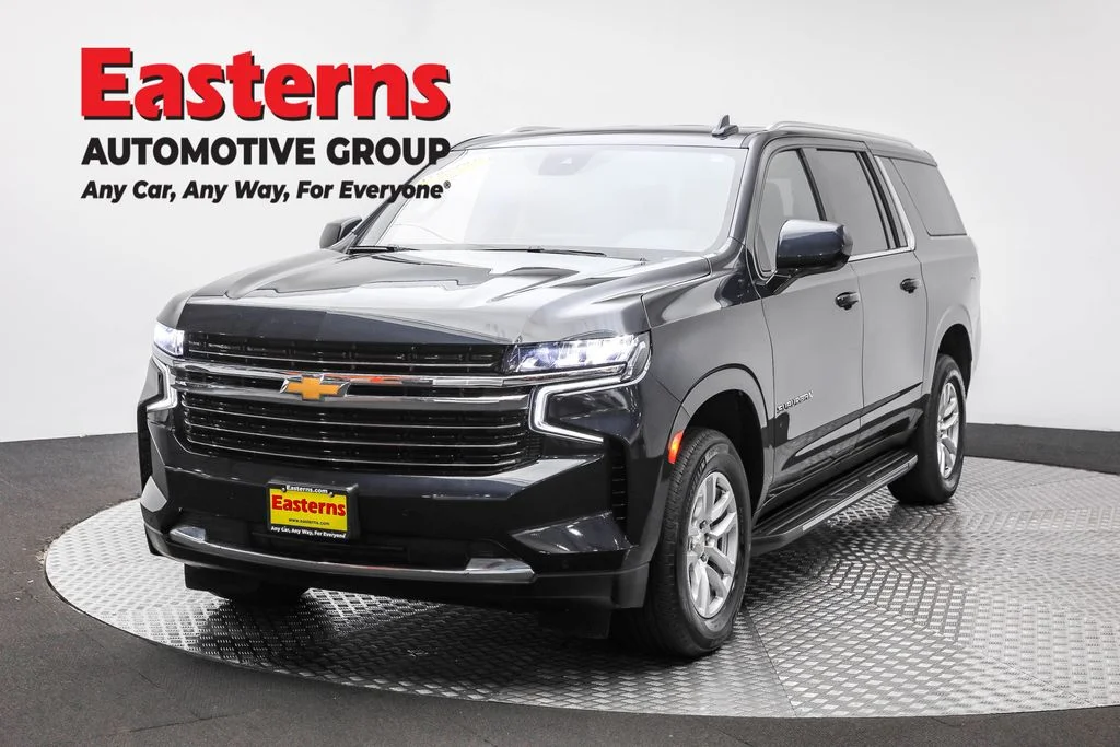 Used 2023 Gray Chevrolet LT image 1